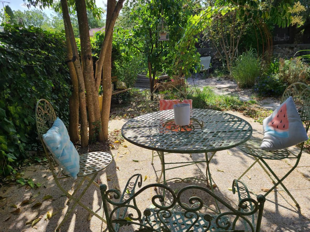 Chez Nous Dans Notre Petit Jardin Daire Montpellier Dış mekan fotoğraf